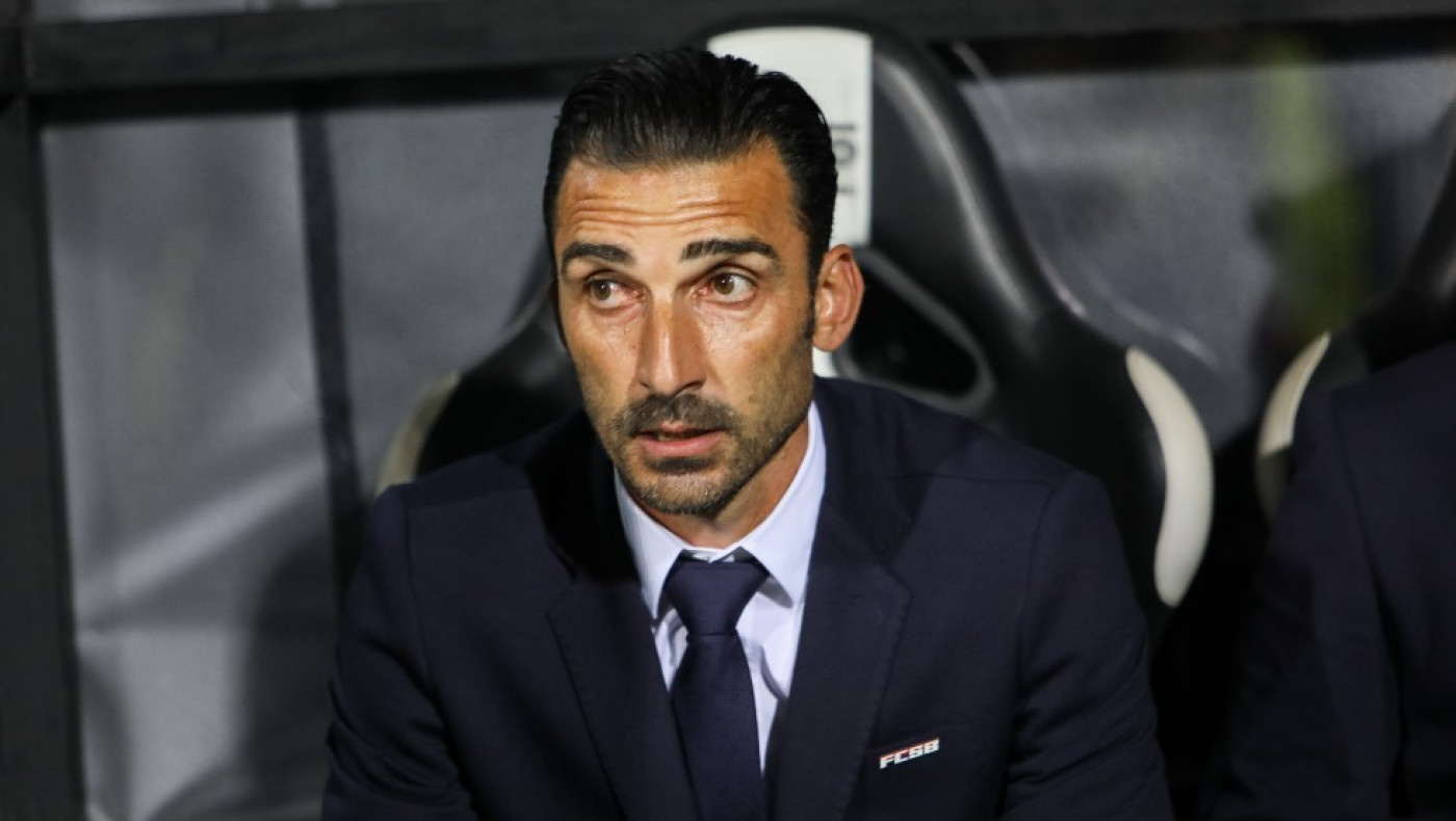 Χαραλάμπους: «Σε καμία περίπτωση δεν είπα στους παίκτες μου να πέσουν κάτω»