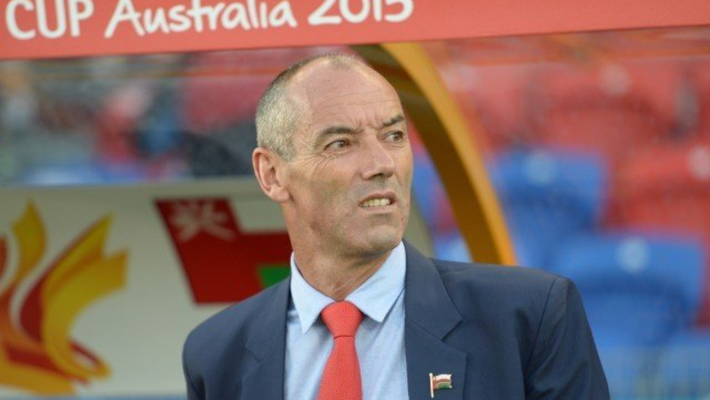 Υπό     πίεση       Αντερλεχτ      και Φενέρμπαχτσε