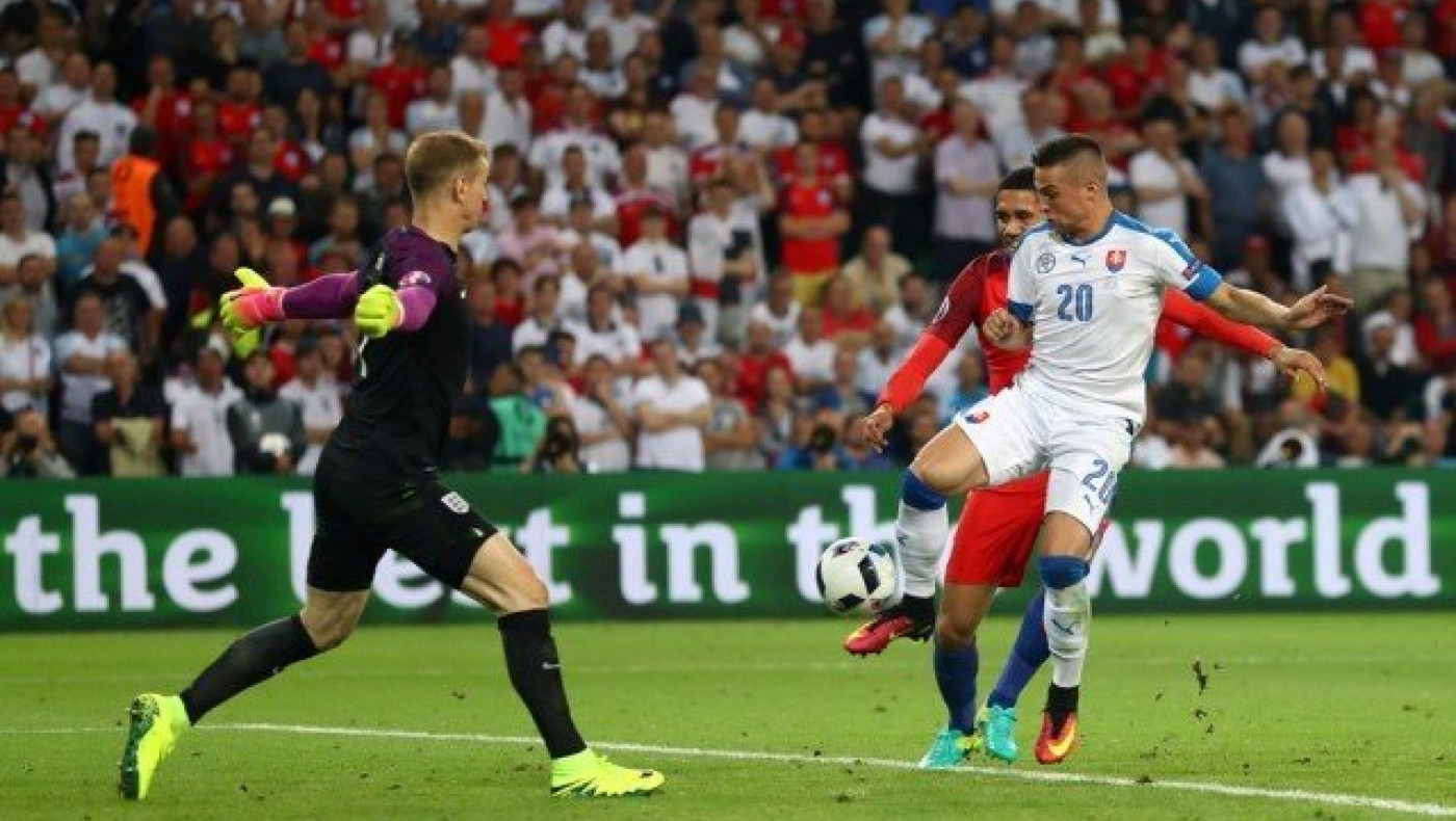 Άσφαιρη η Αγγλία βγήκε 2η- Πολύτιμη ισοπαλία για την ομάδα του Μακ