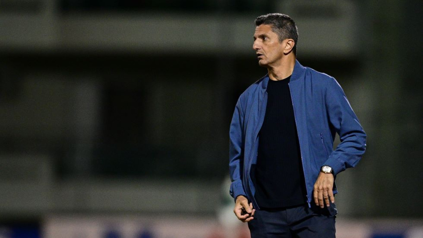 ΠΑΟΚ: Ομιλία του Λουτσέσκου στα αποδυτήρια πριν την συνέντευξη Τύπου