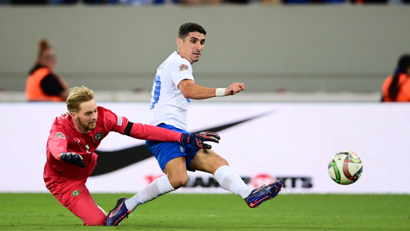 Ελλάδα-Ιρλανδία: Ο Μάνταλος αξιοποιεί το λάθος του Κέλεχερ και «τελειώνει» το ματς (vid)