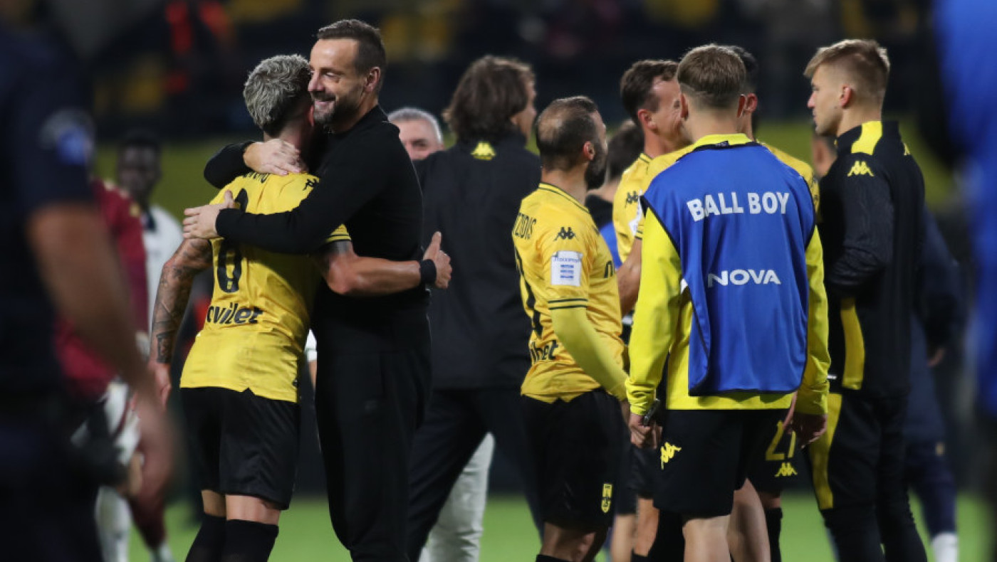 Άρης: Τι ισχύει με το συμβόλαιο του Μάντζιου μετά την απόλυση από την ΠΑΕ