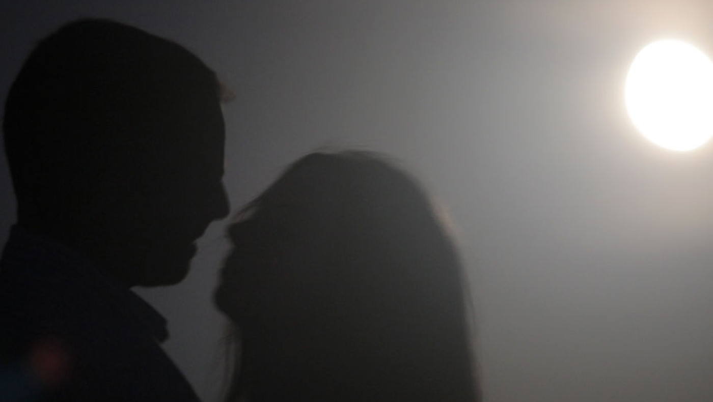 Αυτό που πραγματικά φαντασιώνονται οι γυναίκες στο κρεβάτι: Τι αποκάλυψε πρόσφατη έρευνα