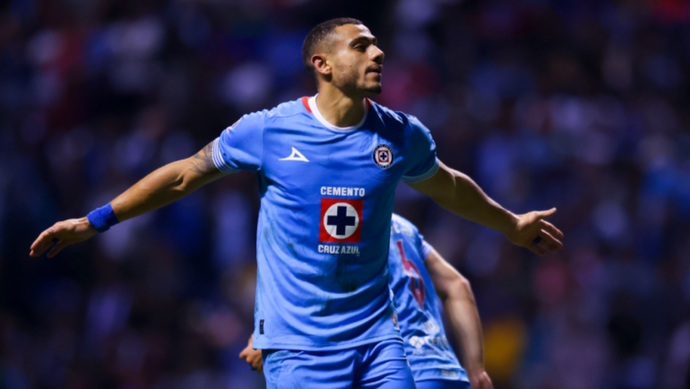 Γιακουμάκης: Πρωταθλητής CONCACAF με την Κρουζ Αζούλ