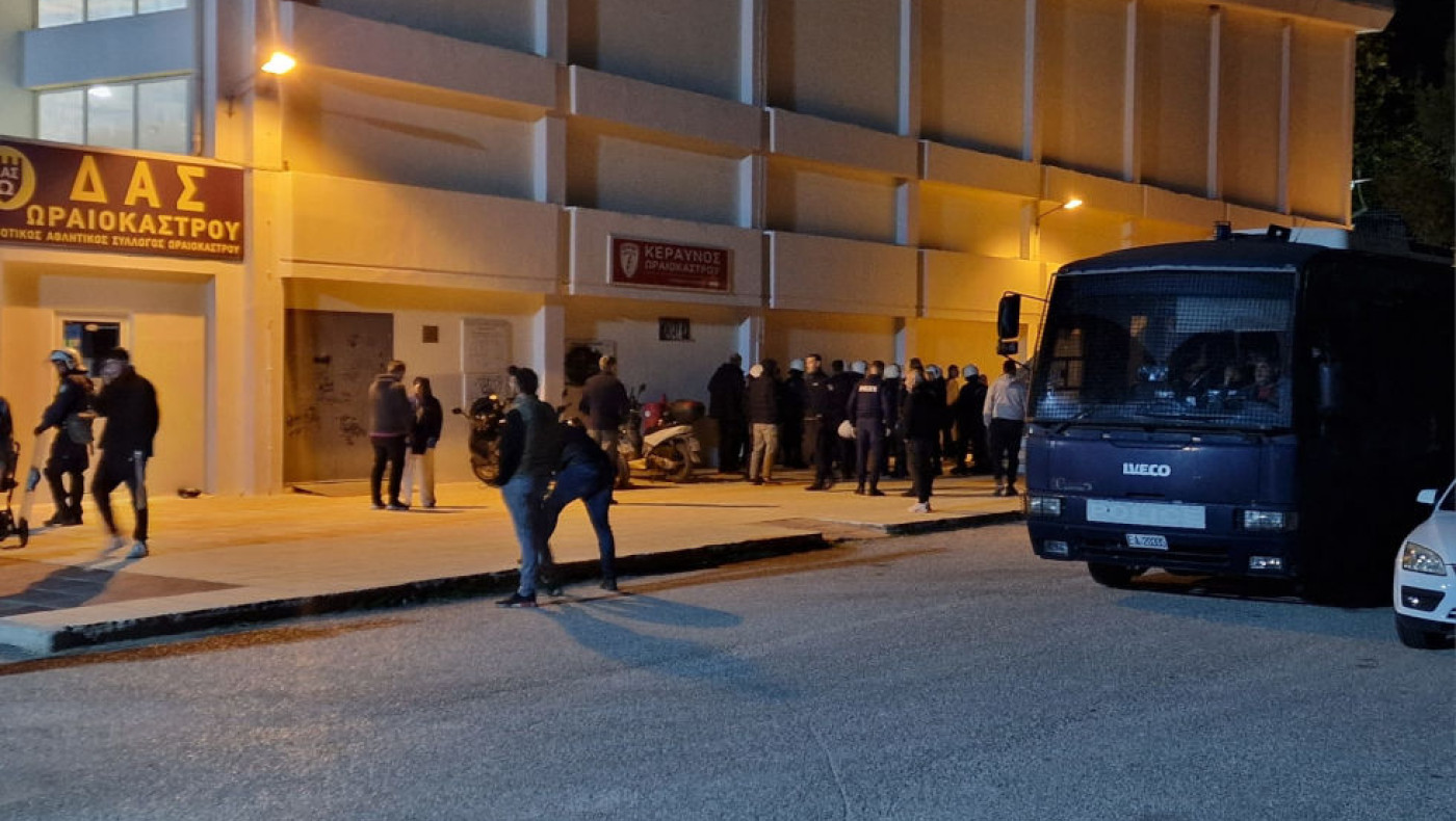 Θεσσαλονίκη: Επεισόδιο έξω από το «Κονταξοπούλειο» Ωραιοκάστρου-Έγιναν δεκάδες προσαγωγές