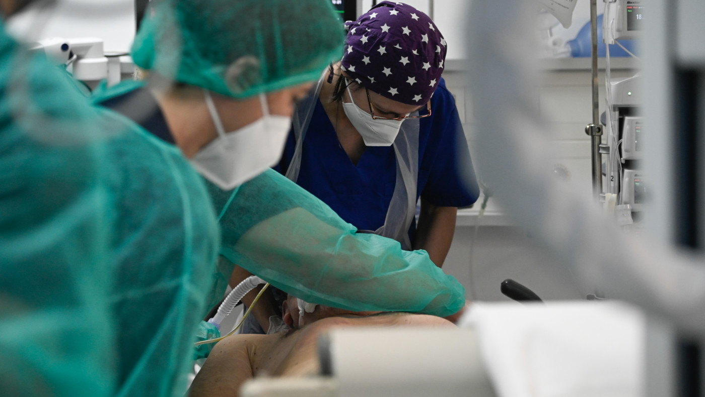 Πάτρα: Κρίσιμη η κατάσταση 16χρονης που νοσηλεύεται με μηνιγγίτιδα