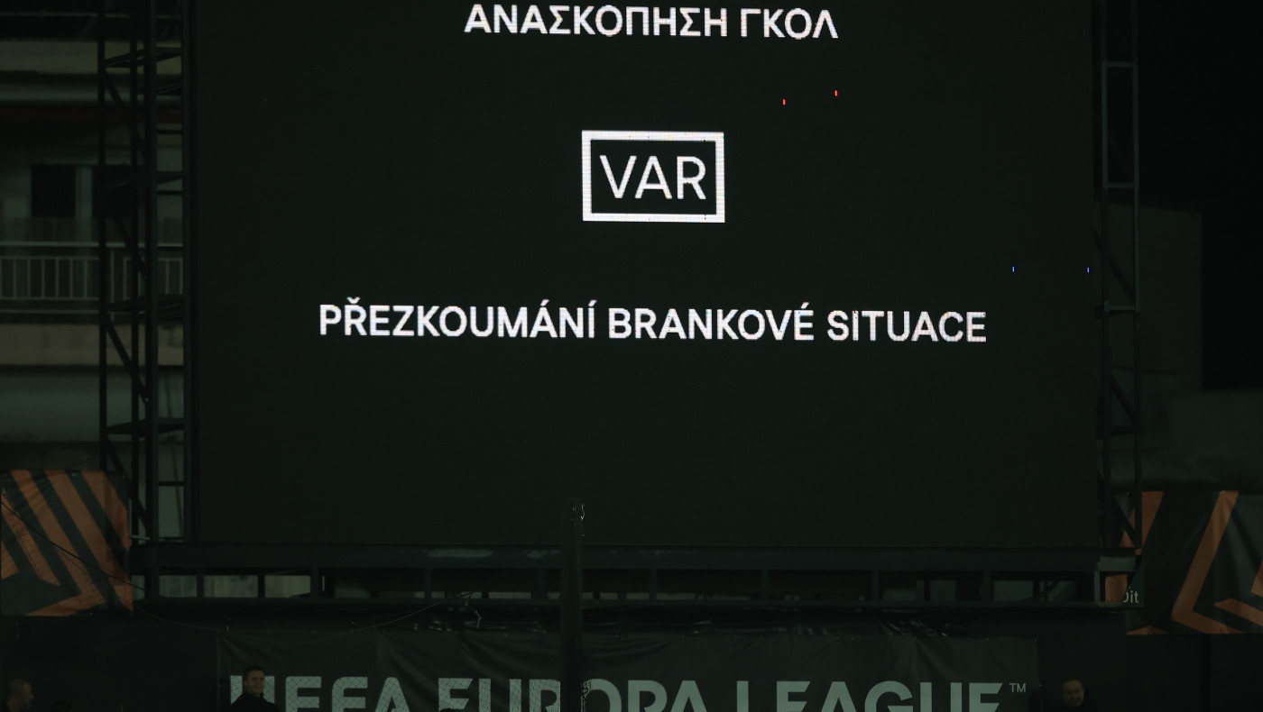 Europa League: Το γκολ της Βικτόρια Πλζεν που ακυρώθηκε ως οφσάιντ