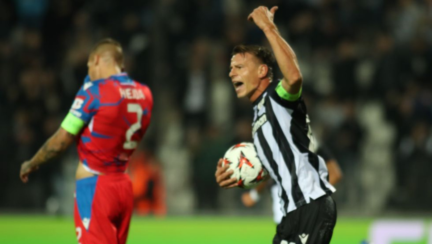 Σβαμπ: «Έτσι έφτιαξε τα τελειώματα του ο Κωνσταντέλιας-Άλλοι δεν θα άντεχαν όπως ο Λουτσέσκου»