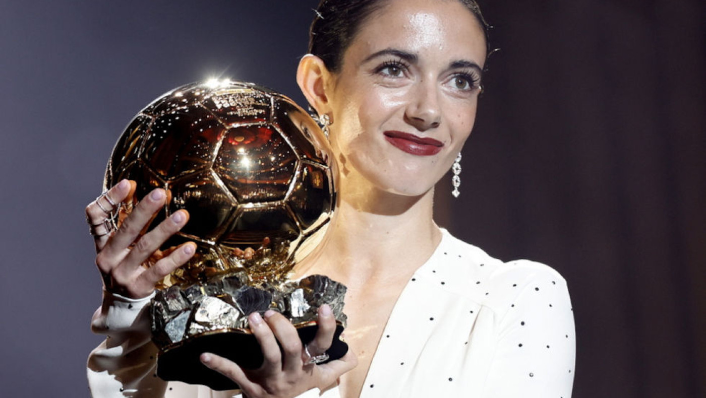 Αϊτάνα Μπονματί: Ποια είναι η «χρυσή» ποδοσφαιρίστρια που σάρωσε (και) φέτος στα αθλητικά βραβεία