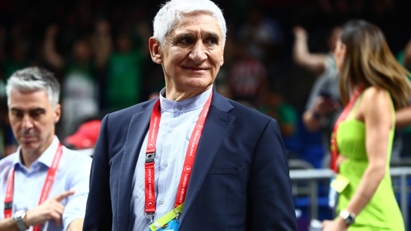 «Ο Παναγιώτης Γιαννάκης και τα πρότυπα για την ελληνική κοινωνία»