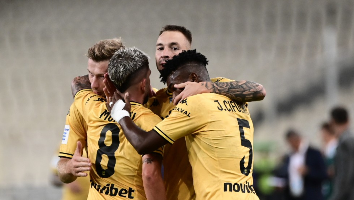 Άρης: Αμφίβολος ο Σιφουέντες με ΑΕΚ