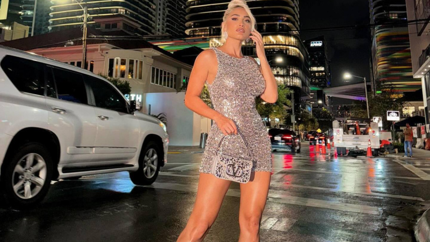 Ιωάννα Τούνη: Της την... «πέσανε» ενώ έκανε live στο στο Miami beach