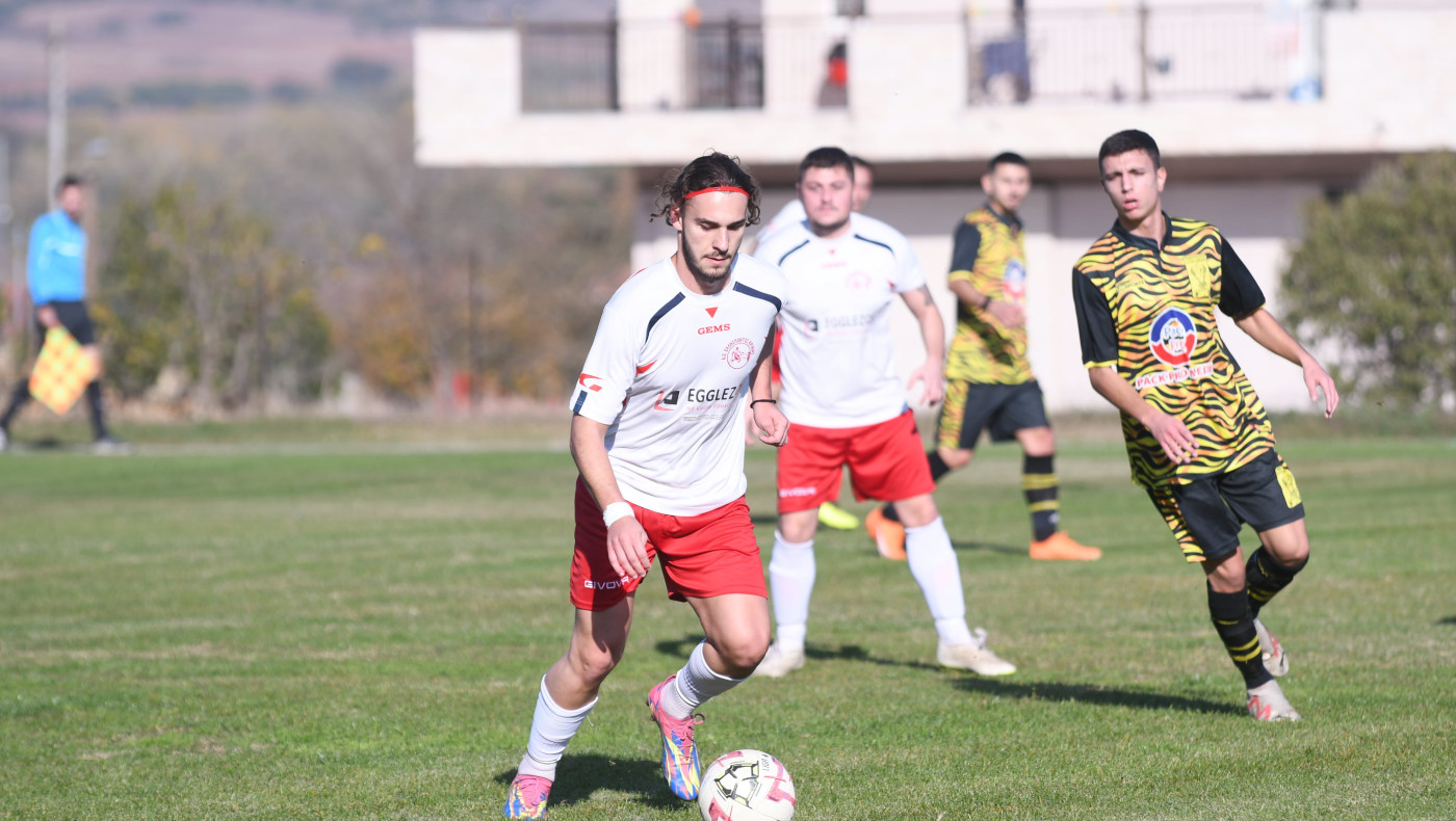 Φωτορεπορτάζ από τον αγώνα Ελλήσποντος Κριθιάς-Ποντιακός Πολυδενδρίου