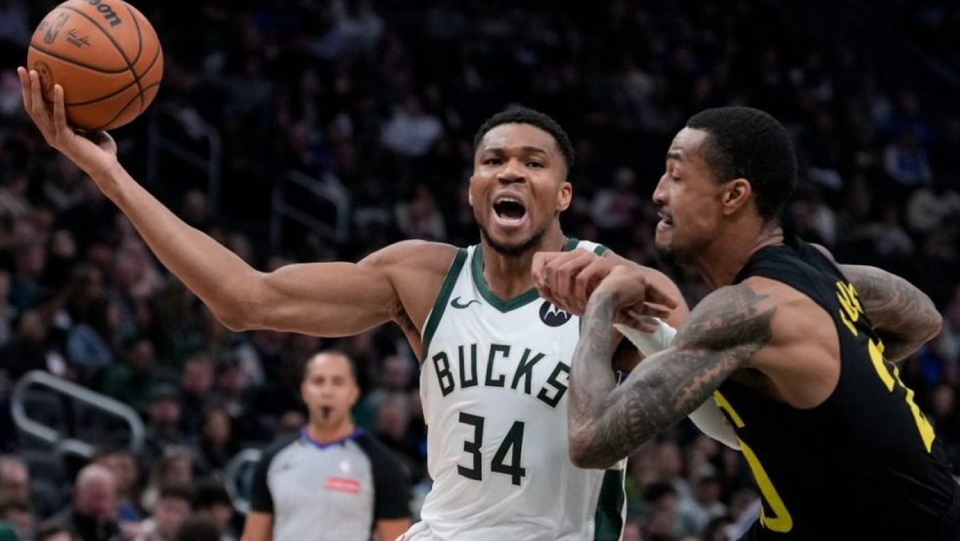 Επιτέλους νίκη για τους Μπακς με όργια Γιάννη-Λίλαρντ