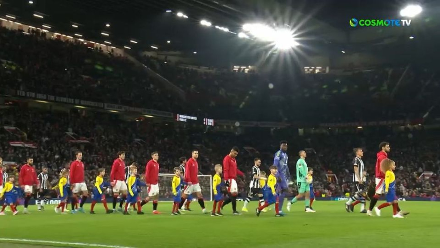 Μάντσεστερ Γ. - ΠΑΟΚ: Η είσοδος των δύο ομάδων στο «Θέατρο των Ονείρων»