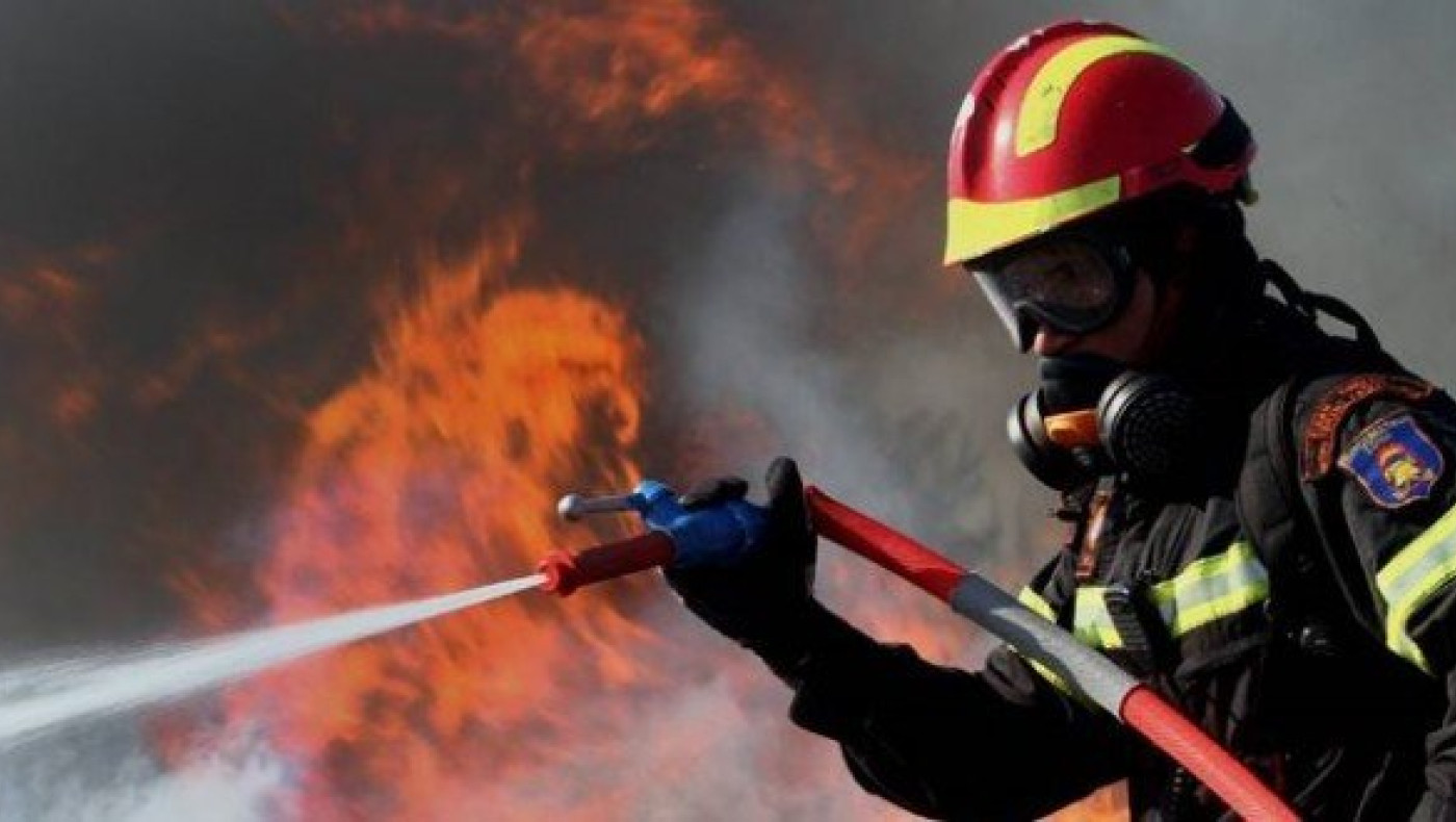 ΕΚΤΑΚΤΟ - Θεσσαλονίκη: Φωτιά σε ξερά χόρτα στον Λαγκαδά