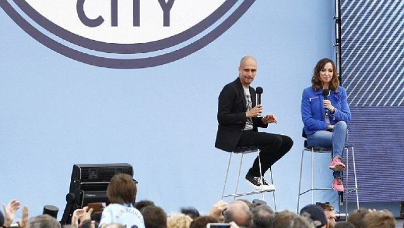 Πανικός στην παρουσίαση του Γκουαρδιόλα! (pics & videos)