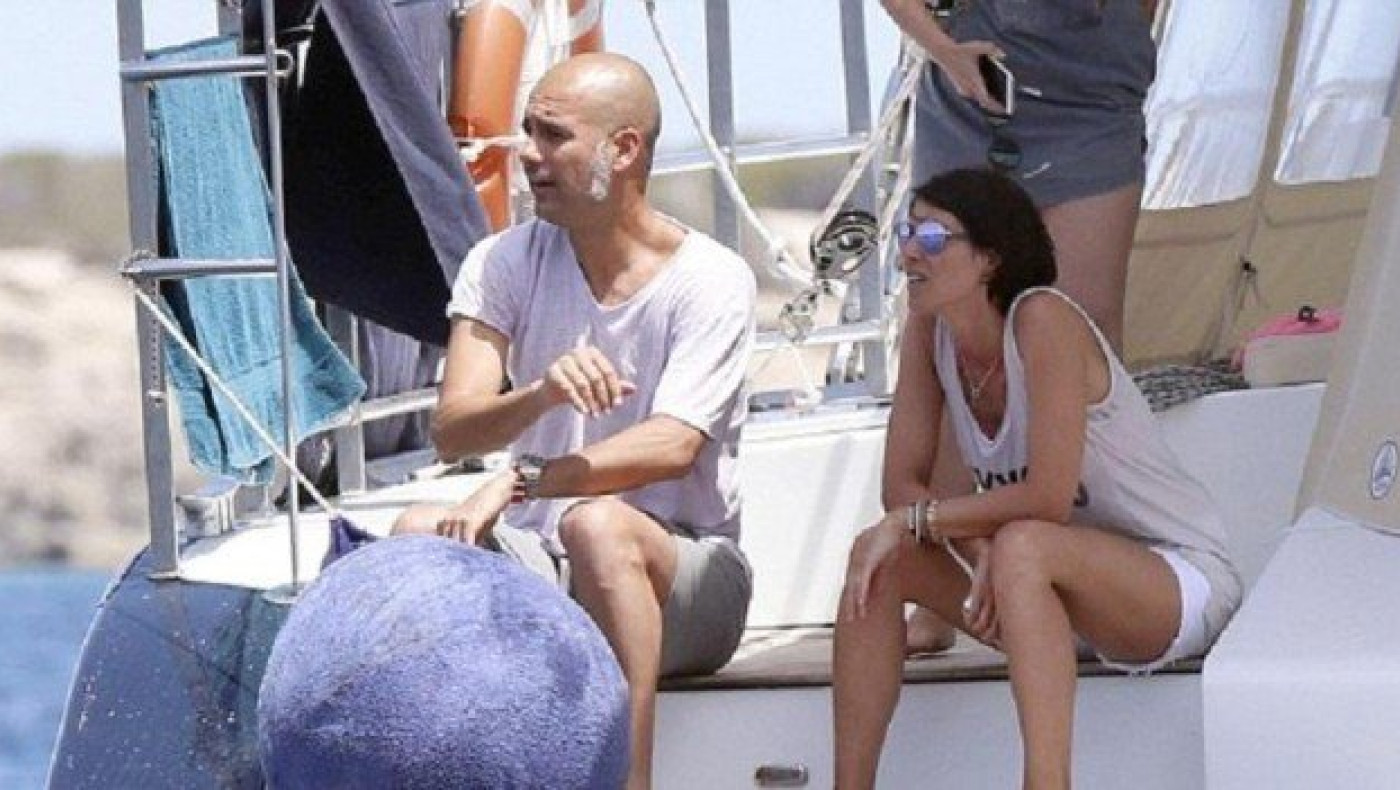 Στην Ίμπιζα με σκάφος ο Πεπ Γκουαρδιόλα!     (pics)