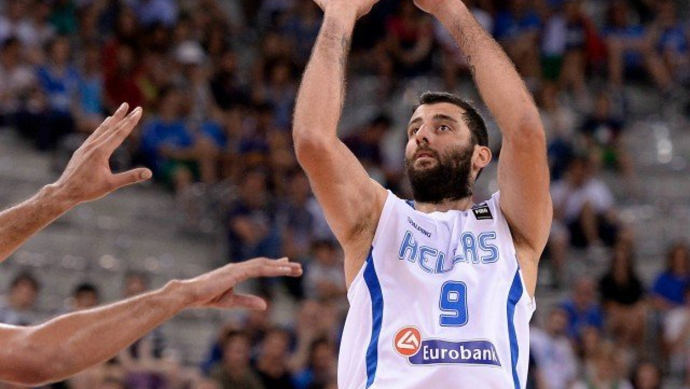 Μπουρούσης: «Μην με ρωτάτε για ομάδα, εδώ είναι Εθνική» (video)