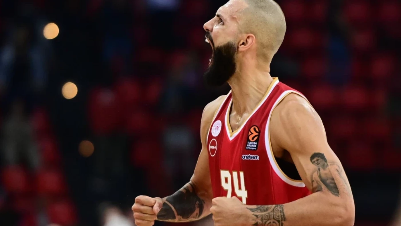 Ολυμπιακός: Ο «καυτός» Φουρνιέ, το μυθικό 50% και η στόφα ενός ηγέτη