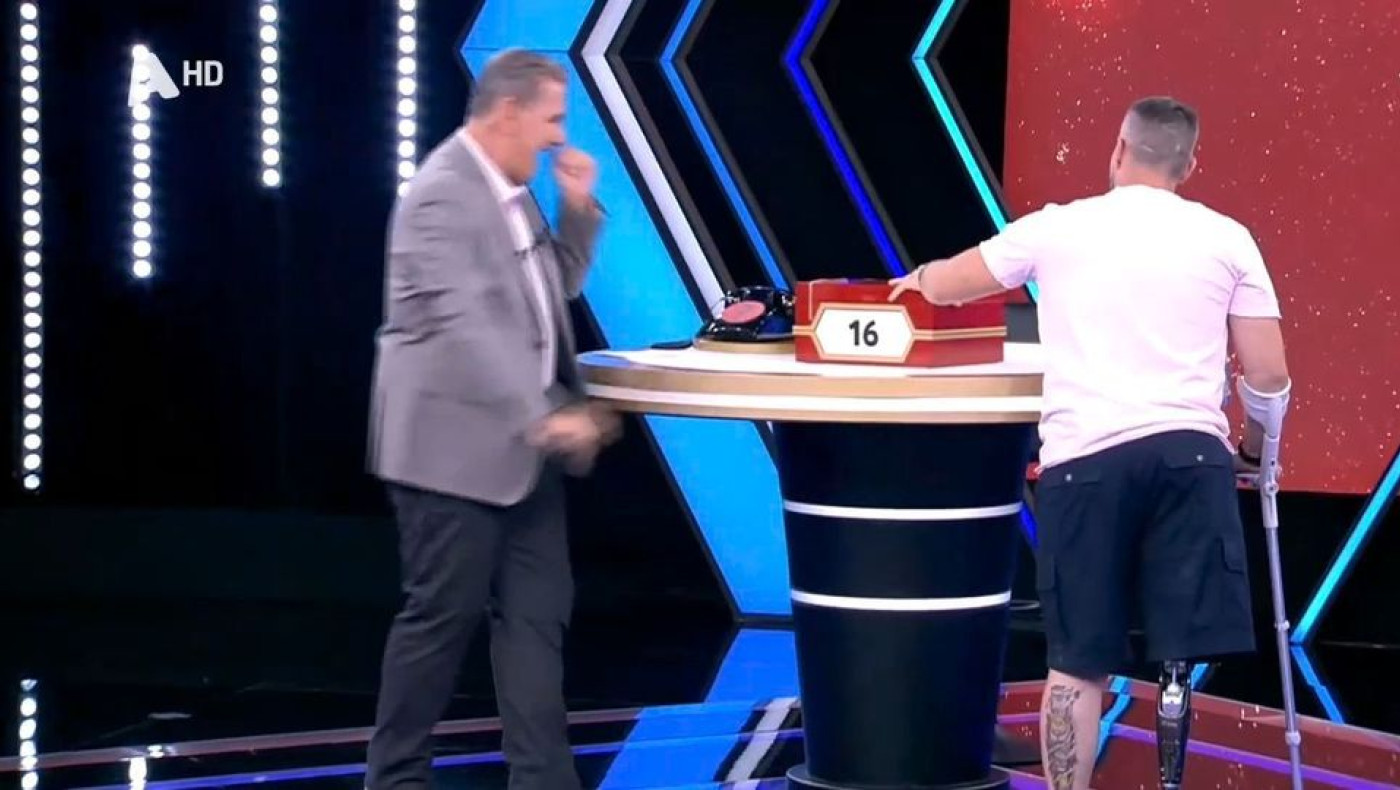 «Σε τροχαίο, το προπορευόμενο όχημα παρανόμησε και τραυματίστηκα σοβαρά στα πόδια»