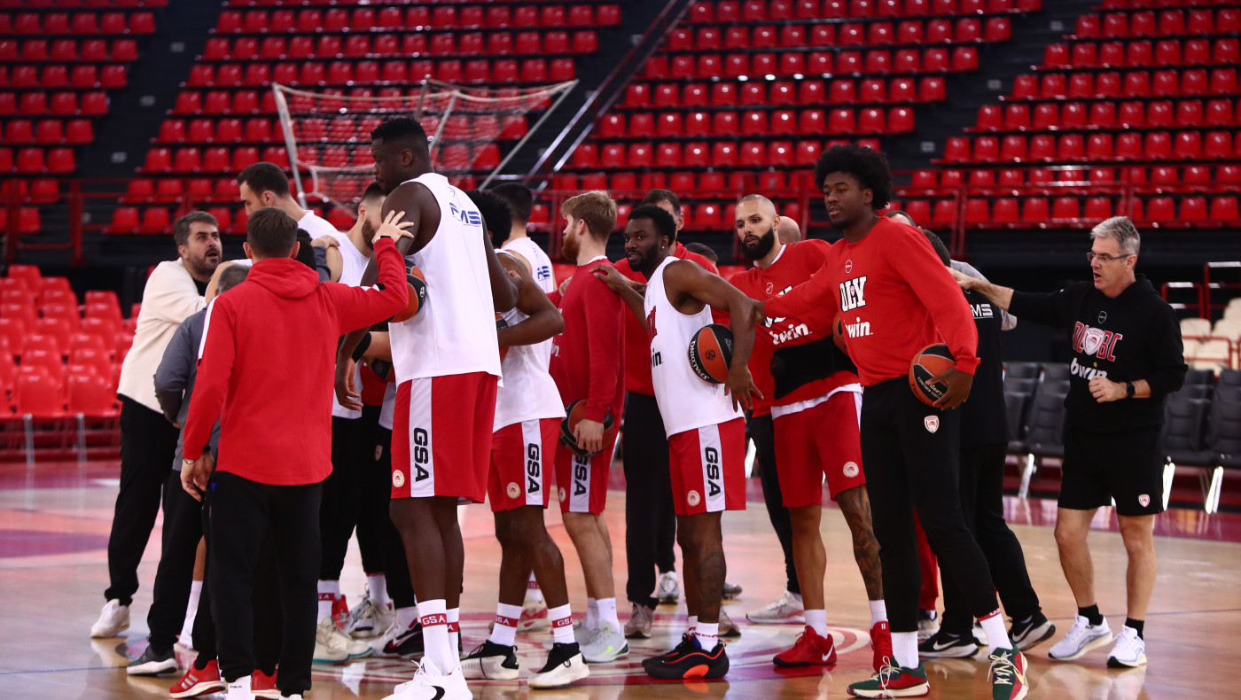 Ολυμπιακός: Sold out ο αγώνας με τη Φενερμπαχτσέ μία εβδομάδα πριν το τζάμπολ!