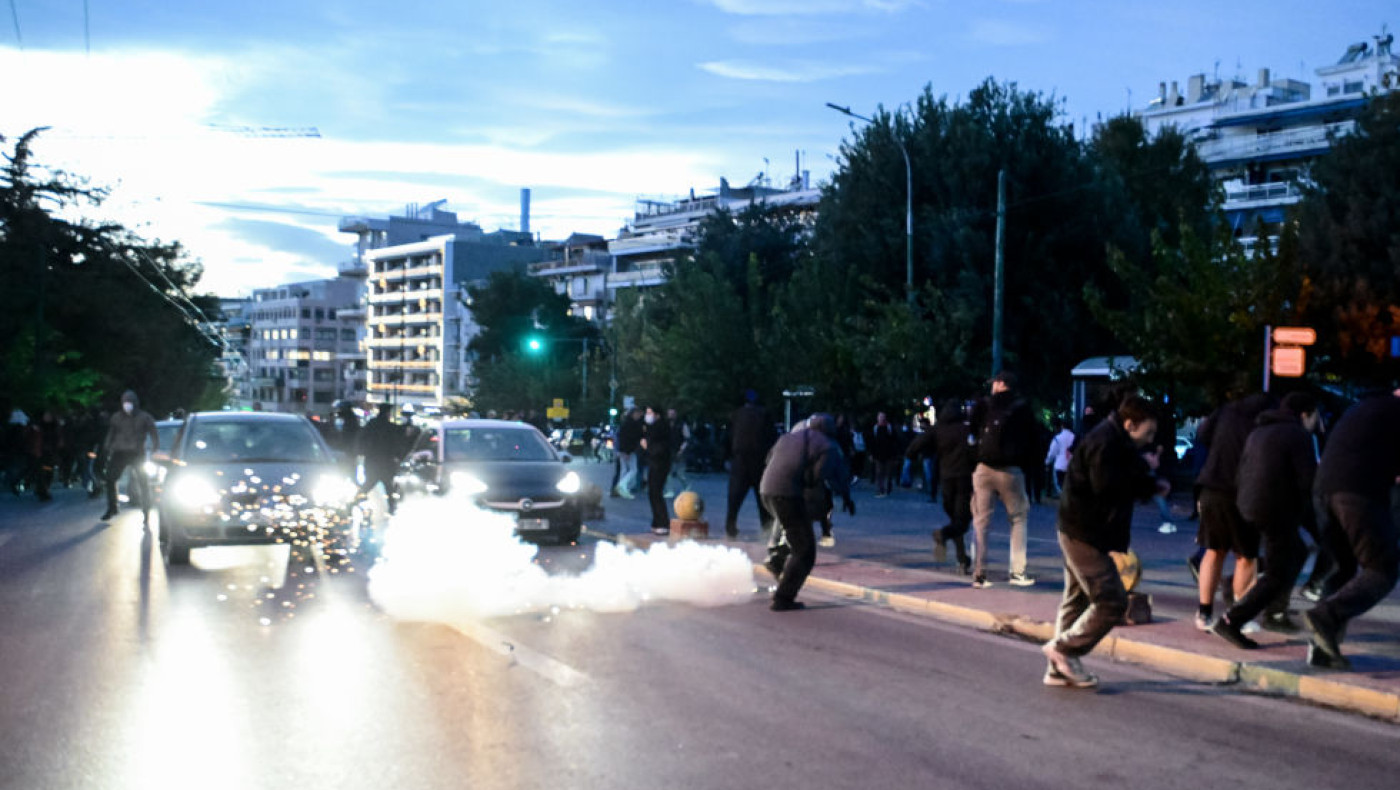 Προφυλακίστηκε ο Νίκος Ρωμανός: Επεισόδια στην Ευελπίδων