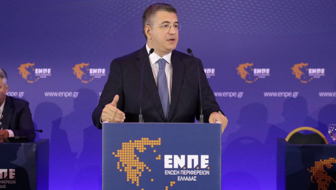 Τζιτζικώστας: Ποιο πρόσωπο προτείνει για τη διαδοχή του στην Περιφέρεια