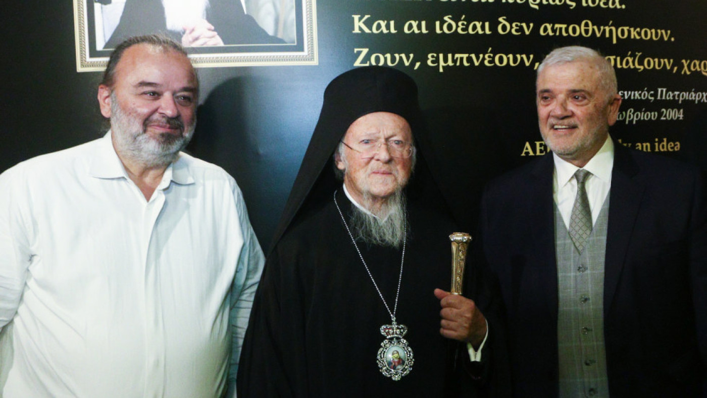 Ηλιόπουλος σε Οικομενικό Πατριάρχη: «Η παρουσία σας στον ποδοσφαιρικό μας ναό είναι πηγή έμπνευσης»