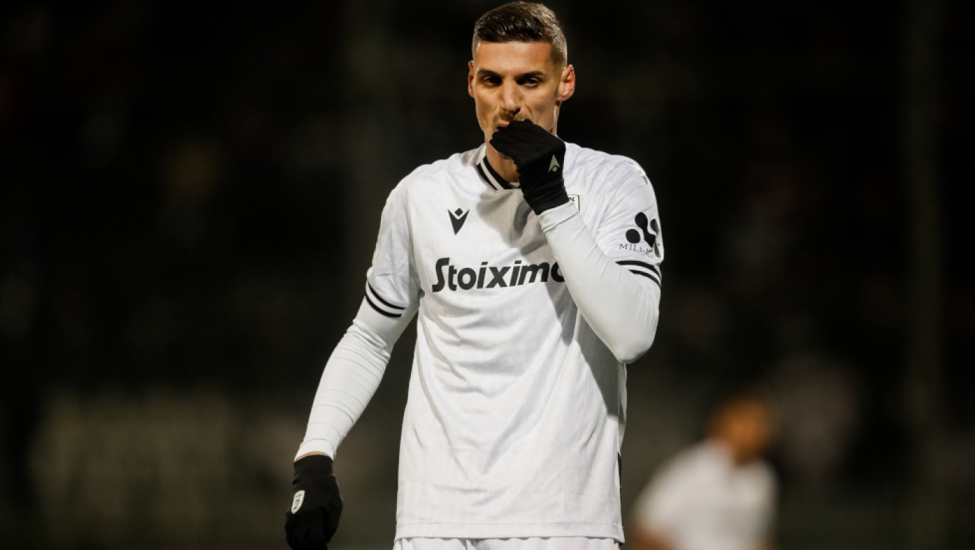 Ντεσπόντοφ: «Προσπαθούμε να διαχειριστούμε την πίεση στον ΠΑΟΚ»