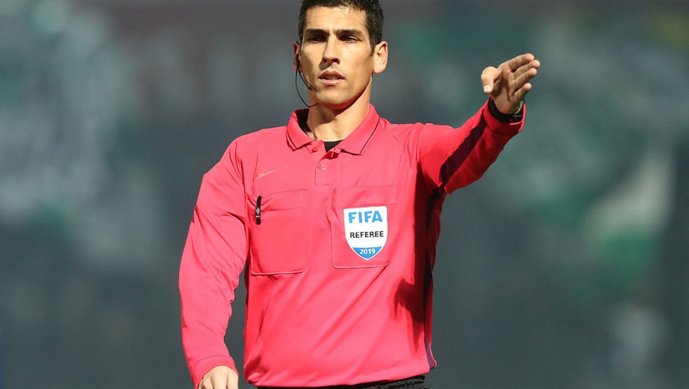 Ποιος είναι ο διαιτητής που σφυρίζει στο ντέρμπι ΑΕΚ – Άρης