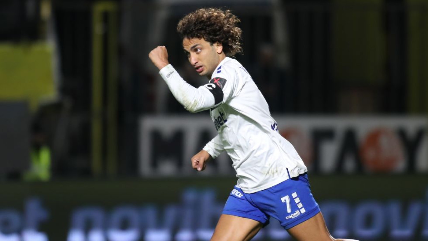 Ηρακλής: Υπέγραψε και φόρεσε τα κυανόλευκα ο Αμρ Ουάρντα - «Πρώτη» και για τον Πετράκη