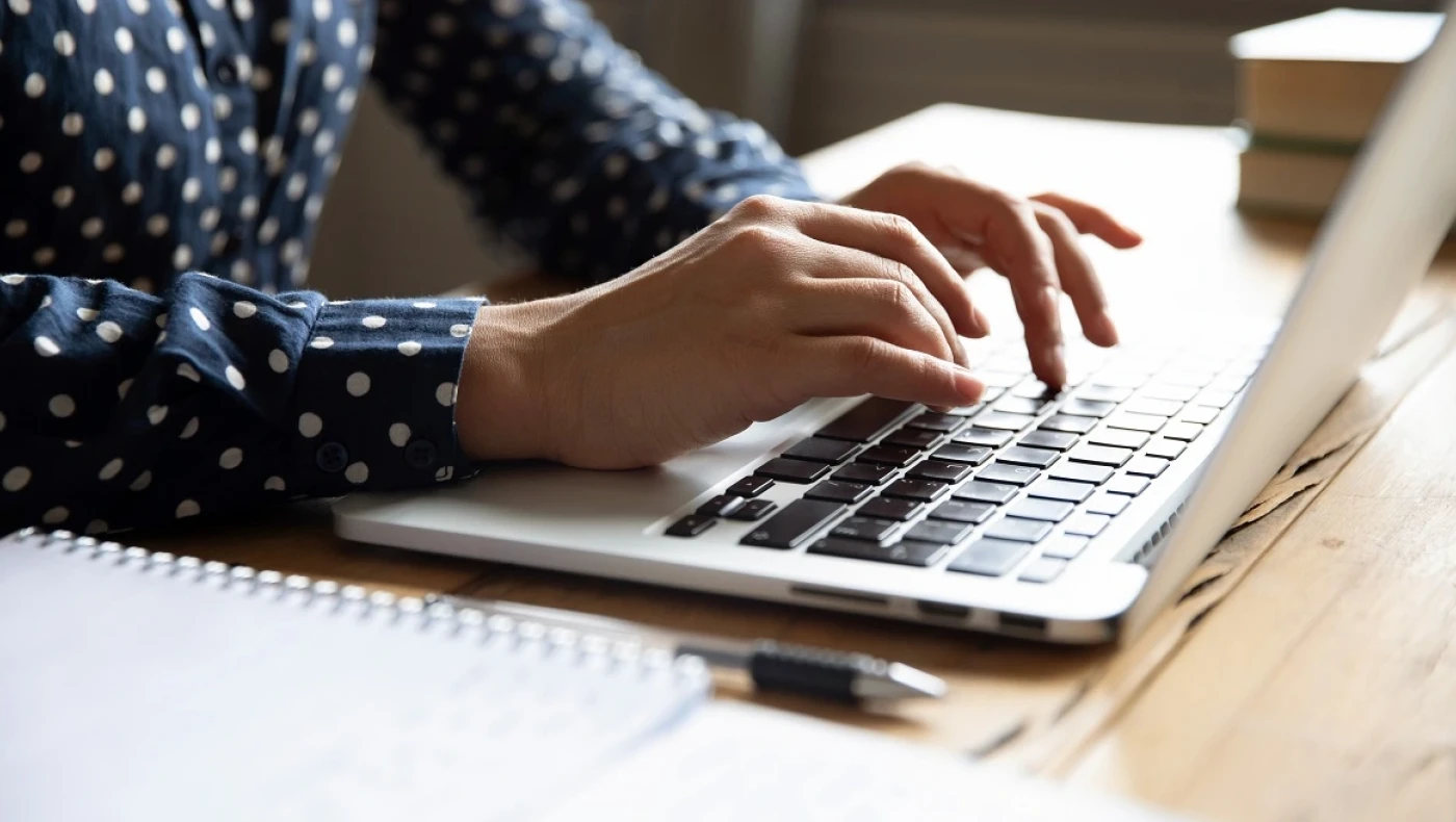 Επίδομα 400 ευρώ: Ποιοι είναι οι δικαιούχοι