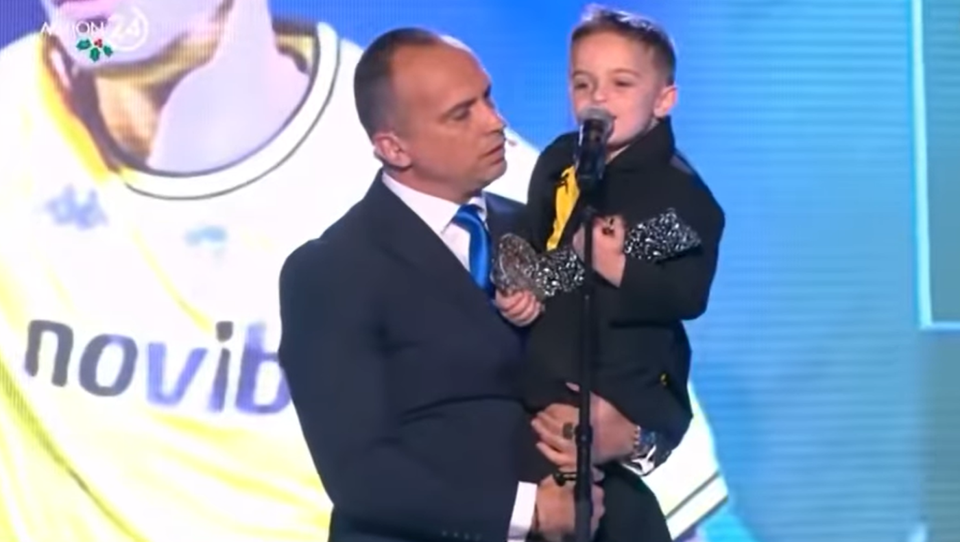 Άρης: Το βραβείο του Μορόν και ο μικρός Νικόλας από τη Χαλκίδα!