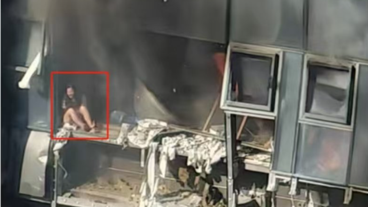 Κίνα: Τεράστια έκρηξη σε ουρανοξύστη στη Σενζέν-Τοπίο… δίδυμων πύργων