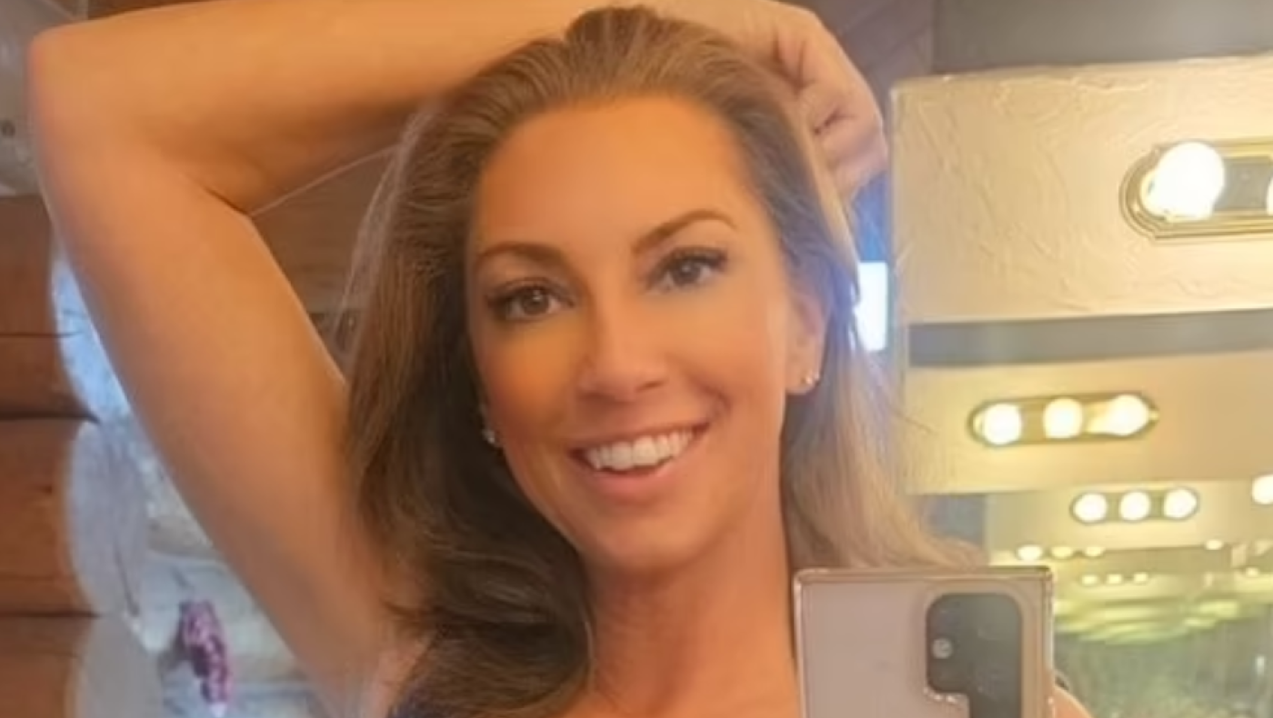 Το πρωί αστυνομικός, το βράδυ... πορνοστάρ