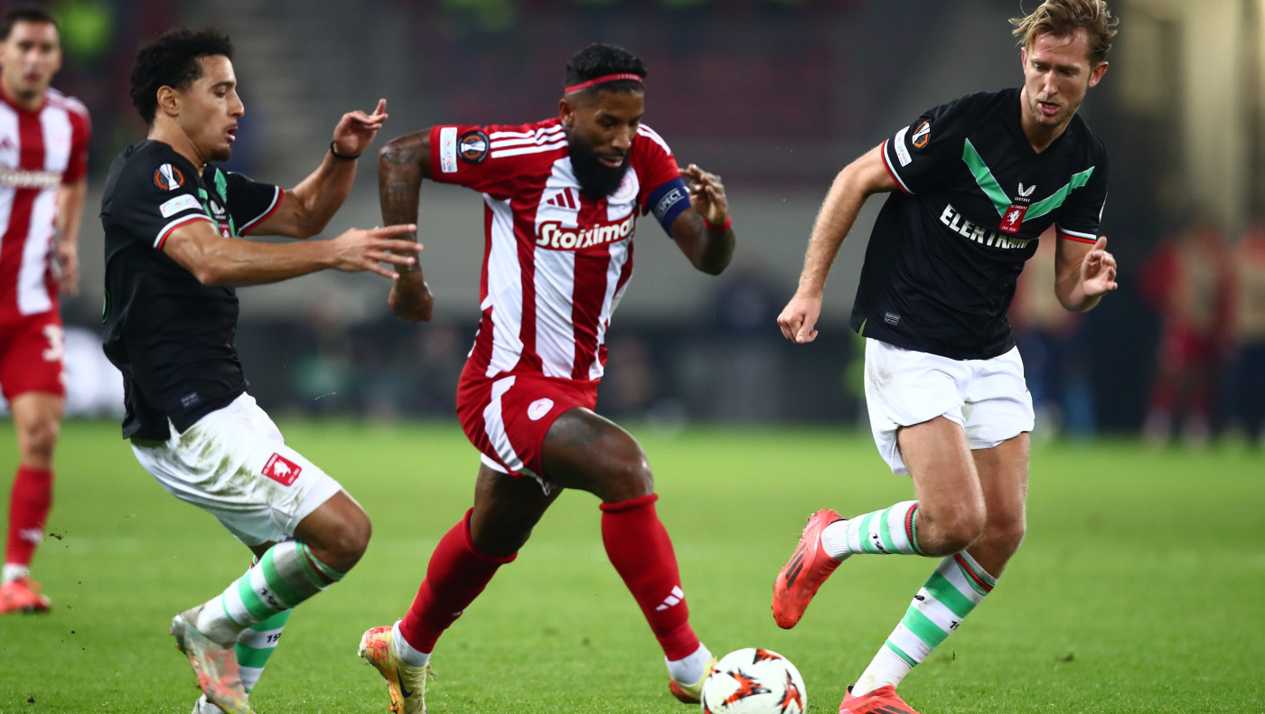 Έχασε έδαφος ο Ολυμπιακός, 0-0 με την Τβέντε στο Καραϊσκάκης