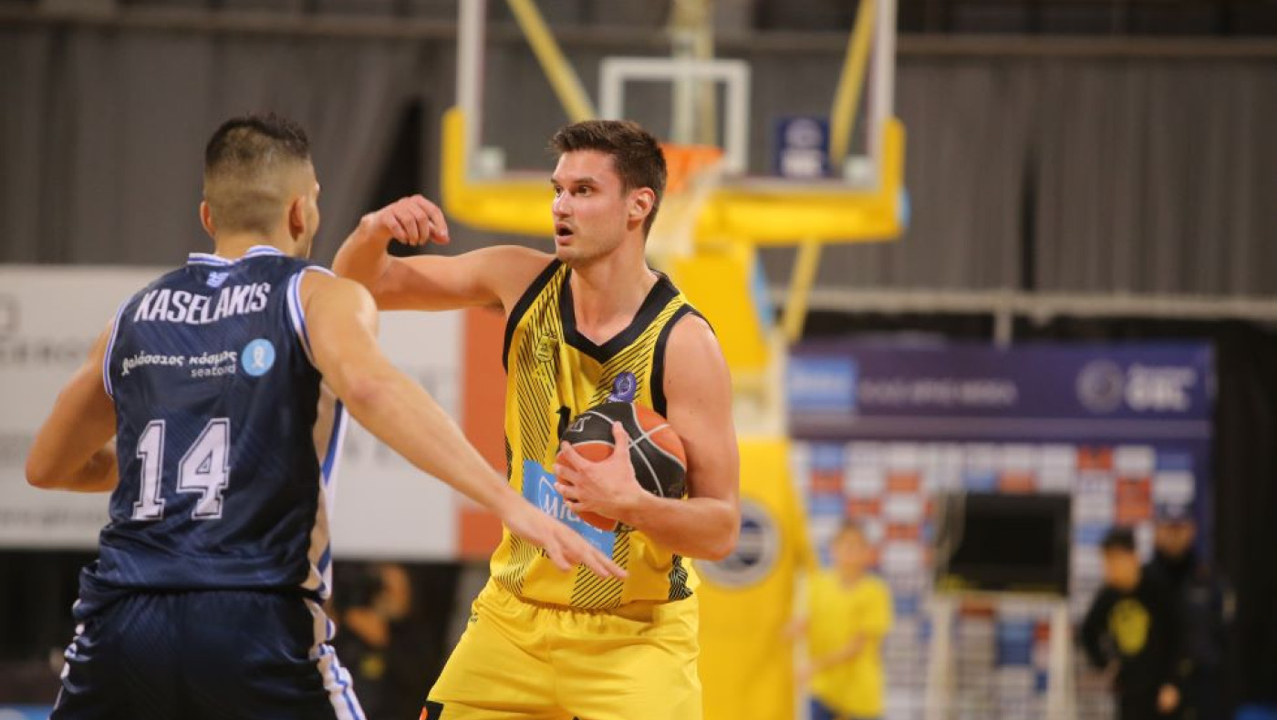 Άρης-Καρδίτσα: Ντροπιαστική εμφάνιση και βαριά ήττα για τους «κιτρινόμαυρους»