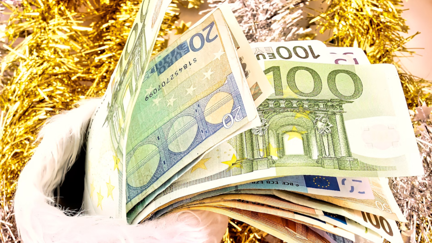 Συνταξιούχοι: «Αέρας» η επιταγή ακρίβειας - Παίρνουν μόλις... 7 ευρώ