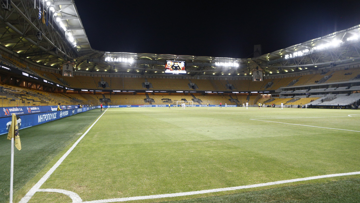 AEΚ: «Συγγνώμη» στον Μάριο Ηλιόπουλο από την οπαδό που αποδοκίμαζε στα επίσημα (vid)