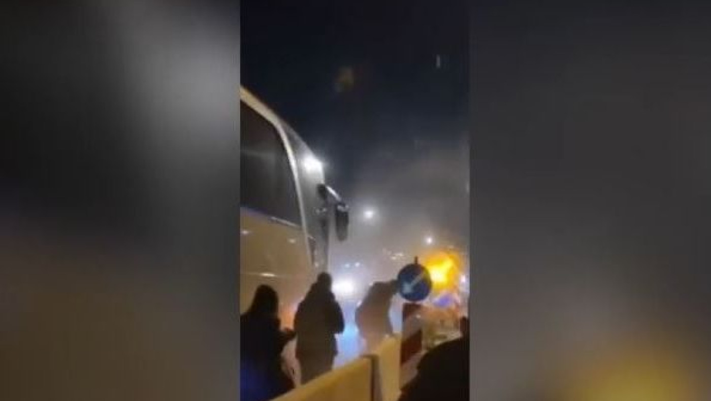 Θεσσαλονίκη: Λεωφορείο που μετέφερε μαθητές άρχισε να βγάζει καπνούς στο Ρετζίκι