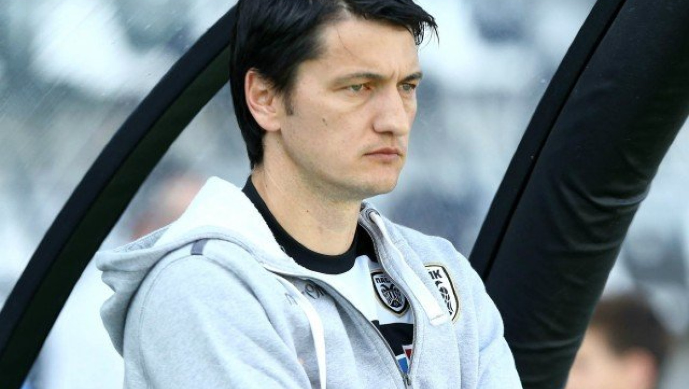 Ο παίκτης και ο προπονητής Βλάνταν Ιβιτς κόντρα στον Αγιαξ (vid)