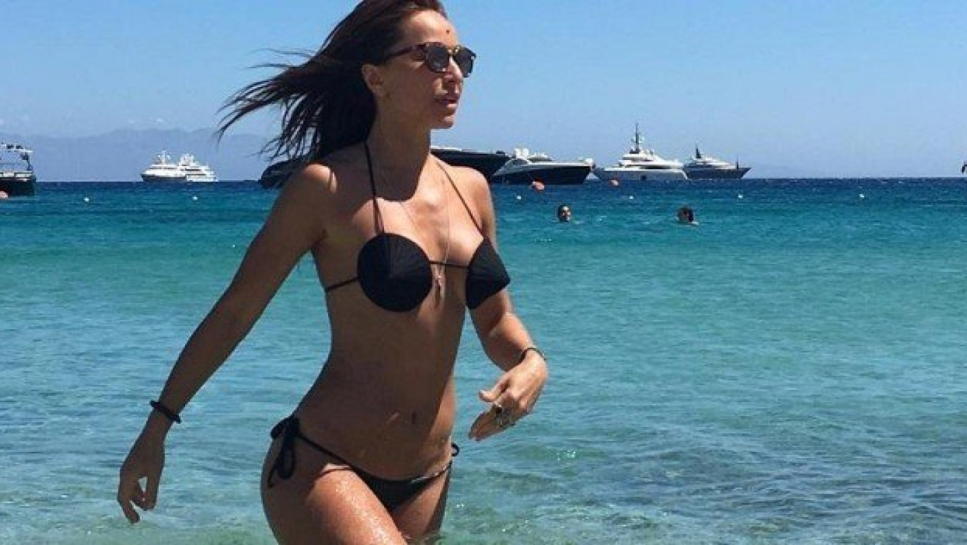 Προκάλεσε πανικό στη Μύκονο η Σαμπρίνα Σάτο! (pics)