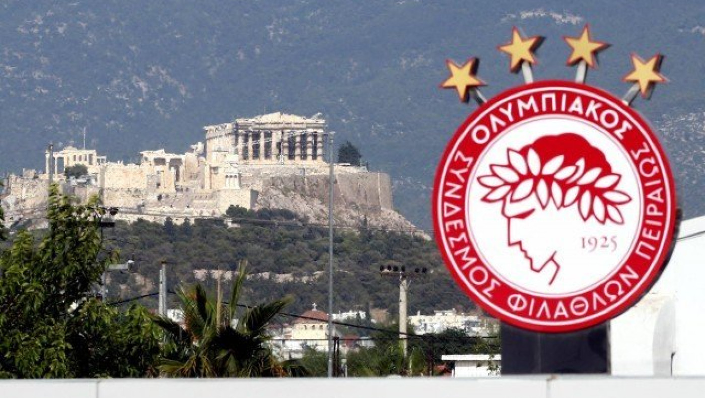Το live που εξελίσσεται σε διαμαρτυρία των οπαδών του Ολυμπιακού