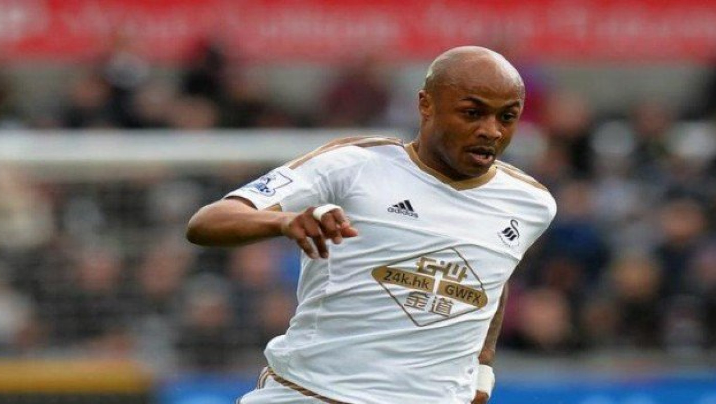 Στρέφεται στον Αντρέ Αγιού η Τσέλσι για την επιθετική της γραμμή