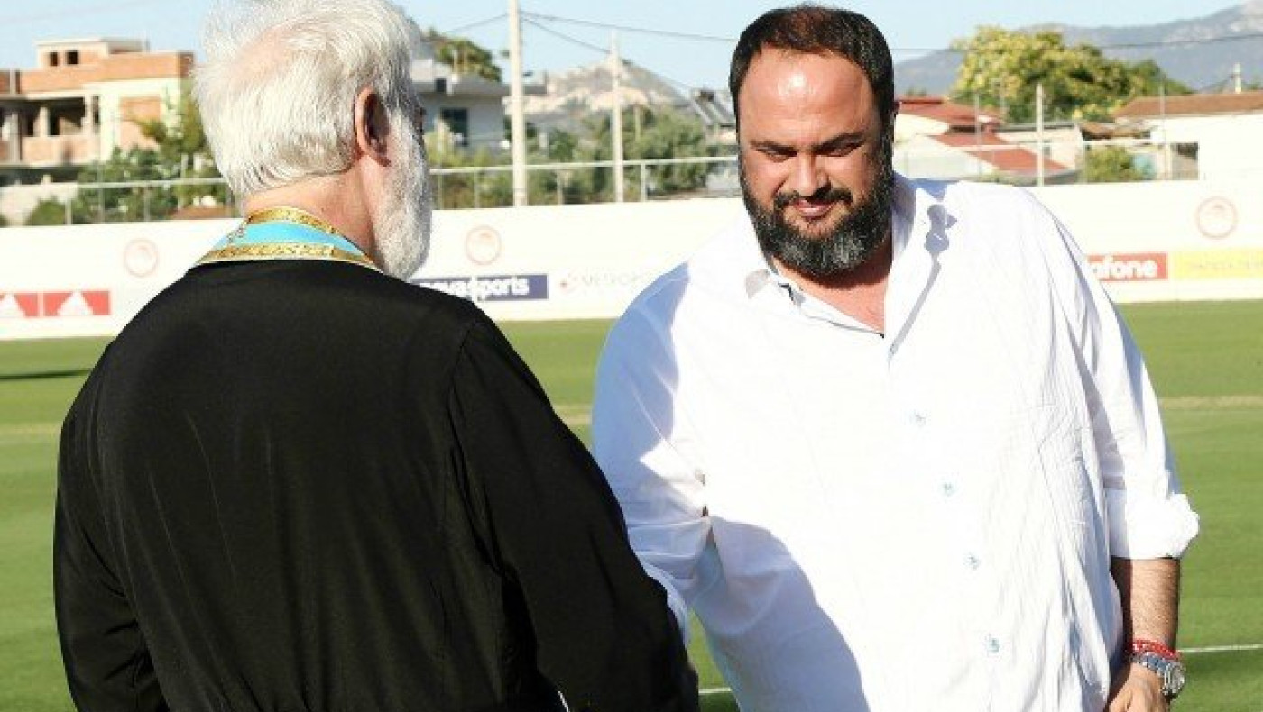 Ο παπάς που θεωρεί δεδομένο το πρωτάθλημα για τον Ολυμπιακό (video)