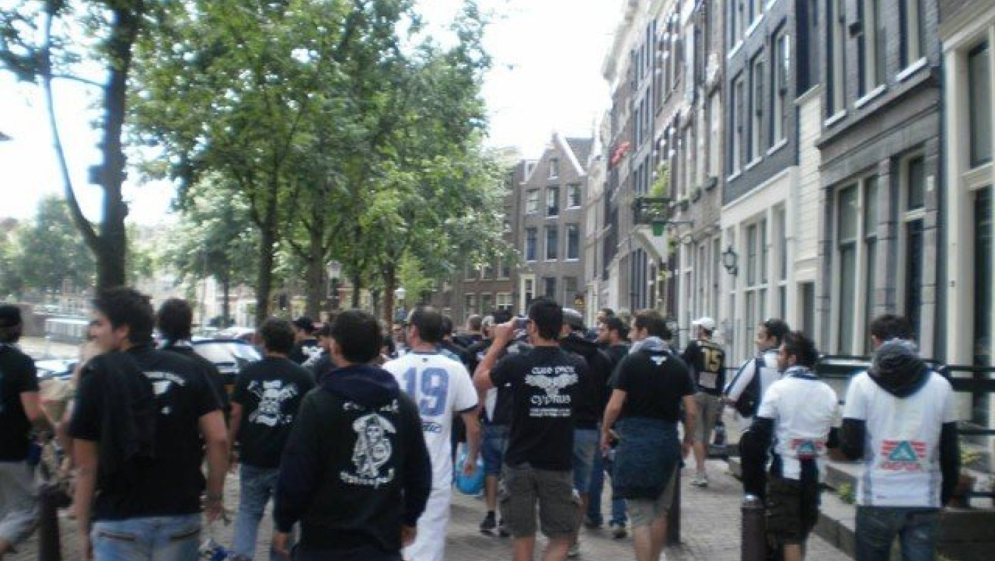 Χαμός στο μετρό με τους ΠΑΟΚτσήδες          (video)