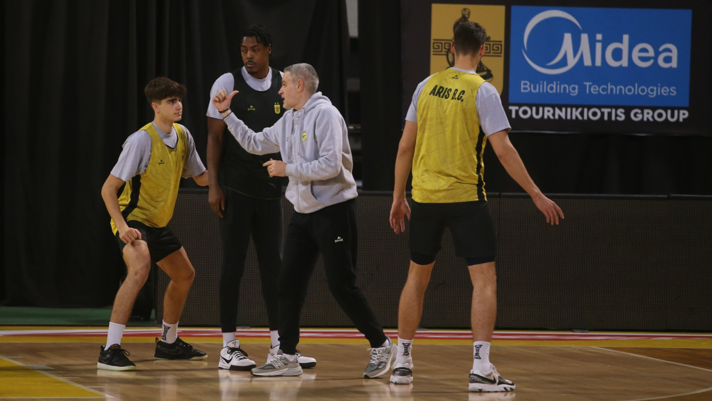 Άρης: Ταξιδεύει στη Βουλγαρία με τον Φιγκερόα