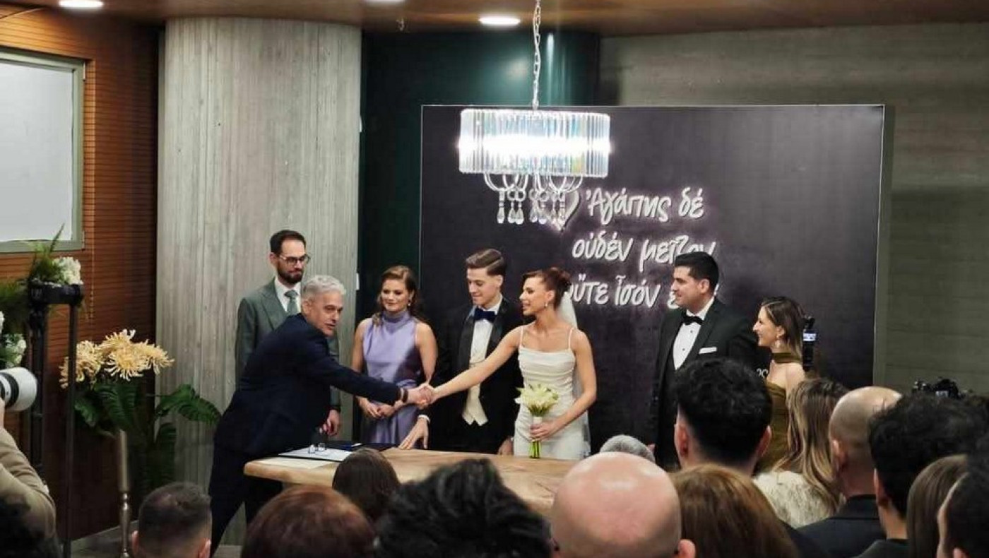 Το αρχαίο ρητό που σημάδεψε την γαμήλια τελετή του Κωνσταντέλια