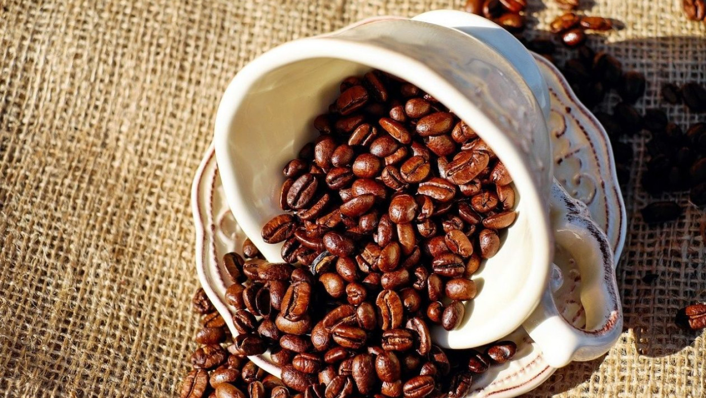 Ακρίβεια: Νέα αύξηση τιμών σε καφέ και κακάο το 2025